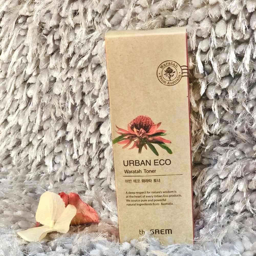 New with tags URBAN ECO WARATAH TONER ANTI WRINKLE